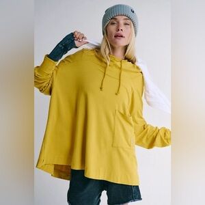 NWOT Free People Movement Hot Shot Hooded Layer